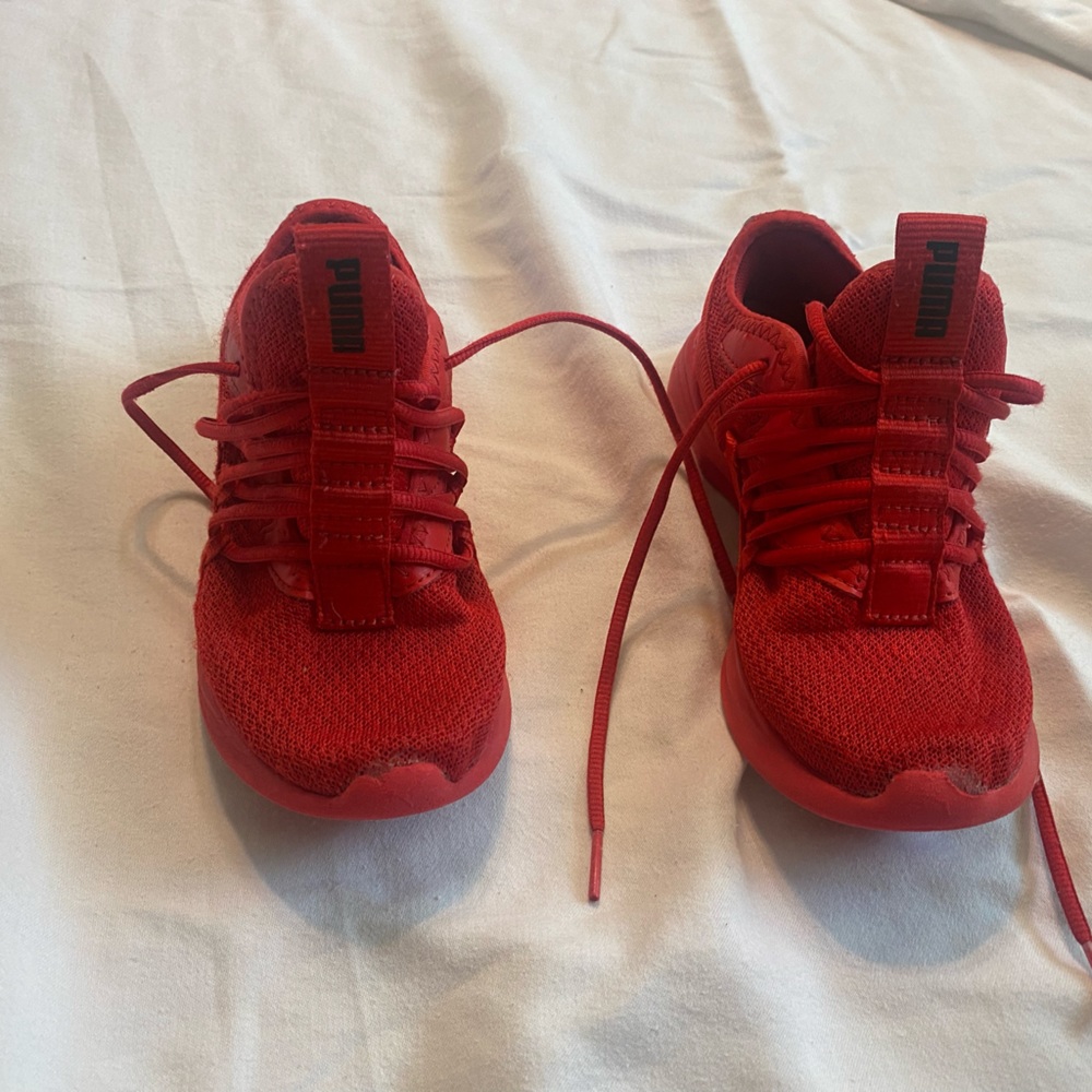 Boy, puma shoes.